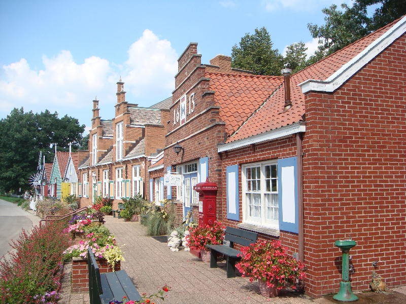 Western Michigan [2009] 498.JPG - Scenes from Windmill Island in Holland, Michigan.